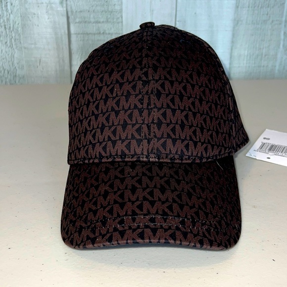 MICHAEL‎ Michael Kors Cap Hat Cotton Blend Chocolate Brown with MK Logo NWT - Picture 1 of 8